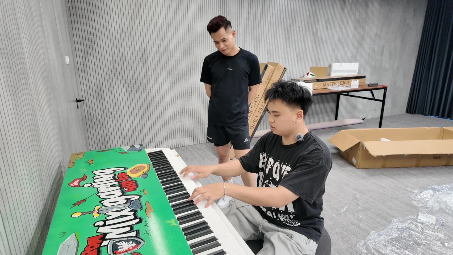 Custom Piano 